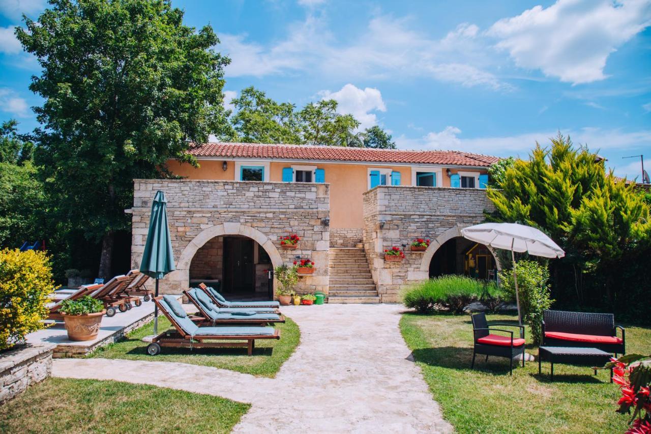 Vila Casa Karnevali Žminj Exteriér fotografie